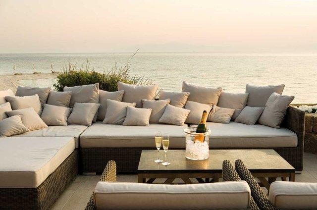 How Dryfast Foam is Revolutionizing the Outdoor Furniture Cushion Industry